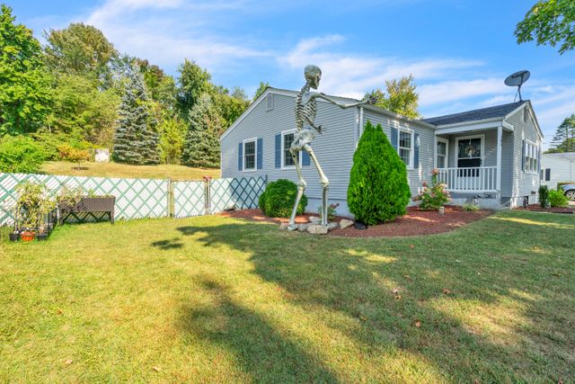 185 Kendall St-26