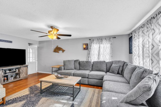 185 Kendall St-3
