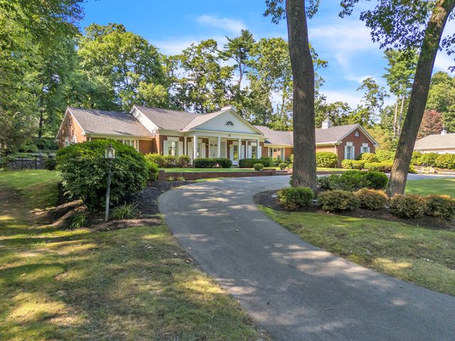 63 Ardsley Rd