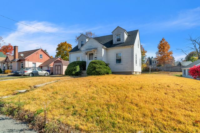 1010 Oak St-6