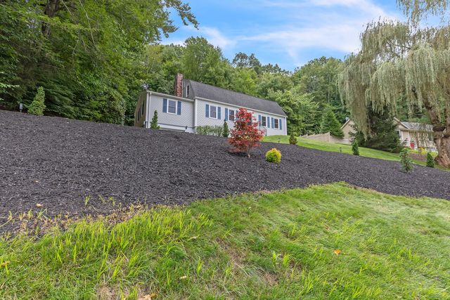 23 Powder Hill Rd_-3