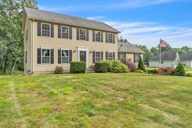 21 Sabrina Brooke Ln-2