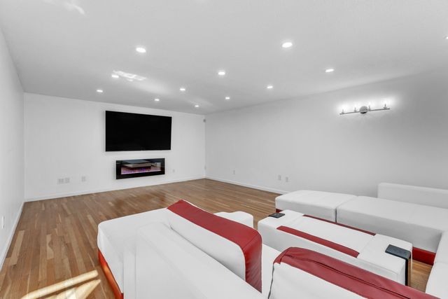 750 Wilbraham Rd-8