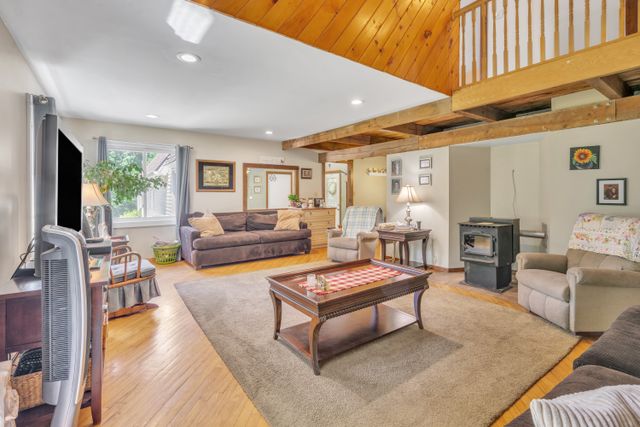 85 Maxwell Rd-42
