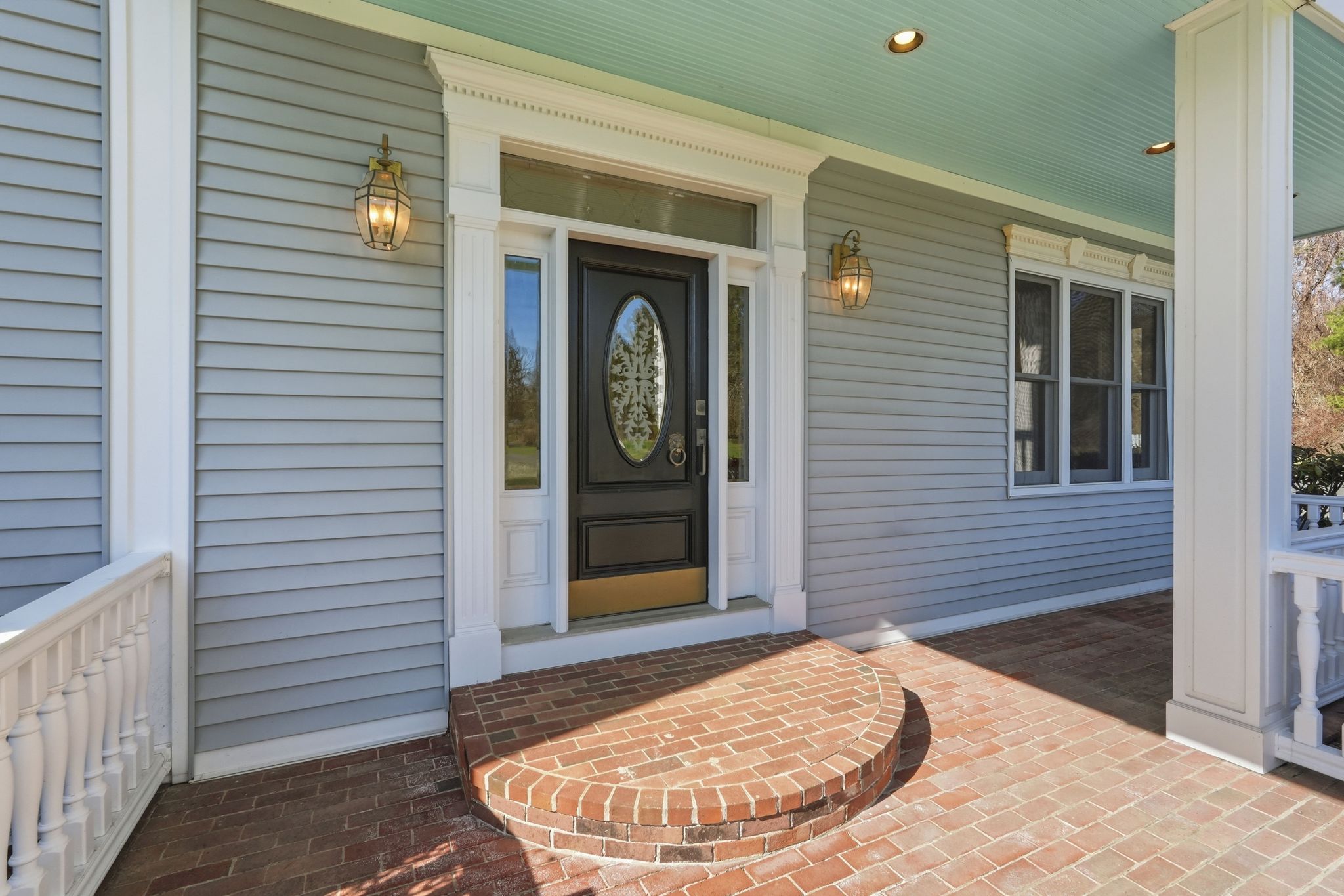 365_Middle_St_Amherst_MA_01002_USA_-_Miriam_Sirota_005