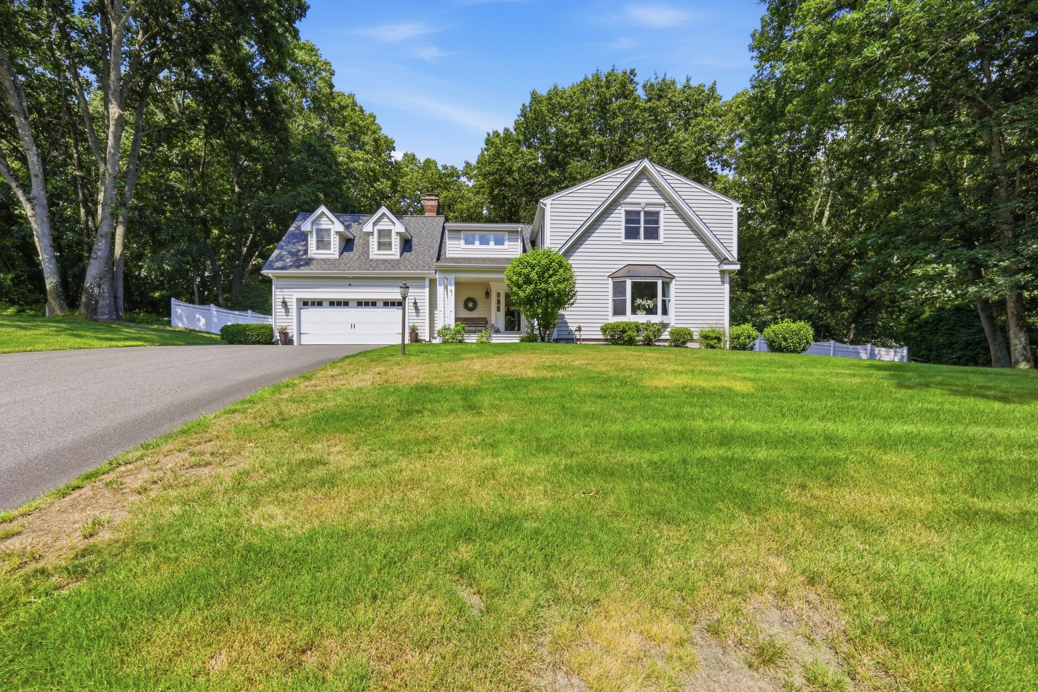 51_Mohawk_Drive_Longmeadow_Kristin_Fitzpatrick_001