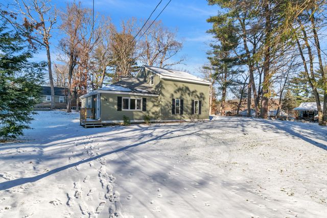74 James St-2