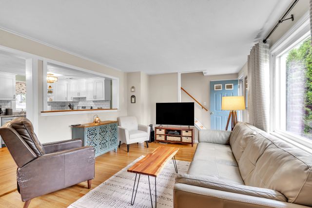 112 Lumae St-6