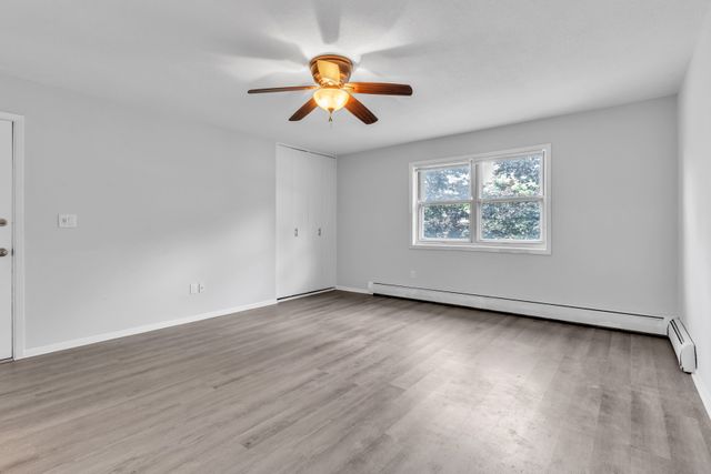 120 Litchfield Pines Dr-11