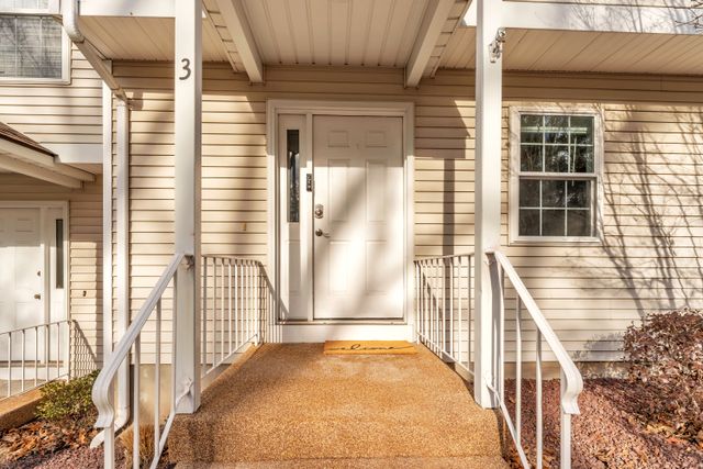 3 Marjorie Ln-35
