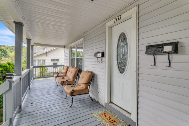 1133 Hampden St-2