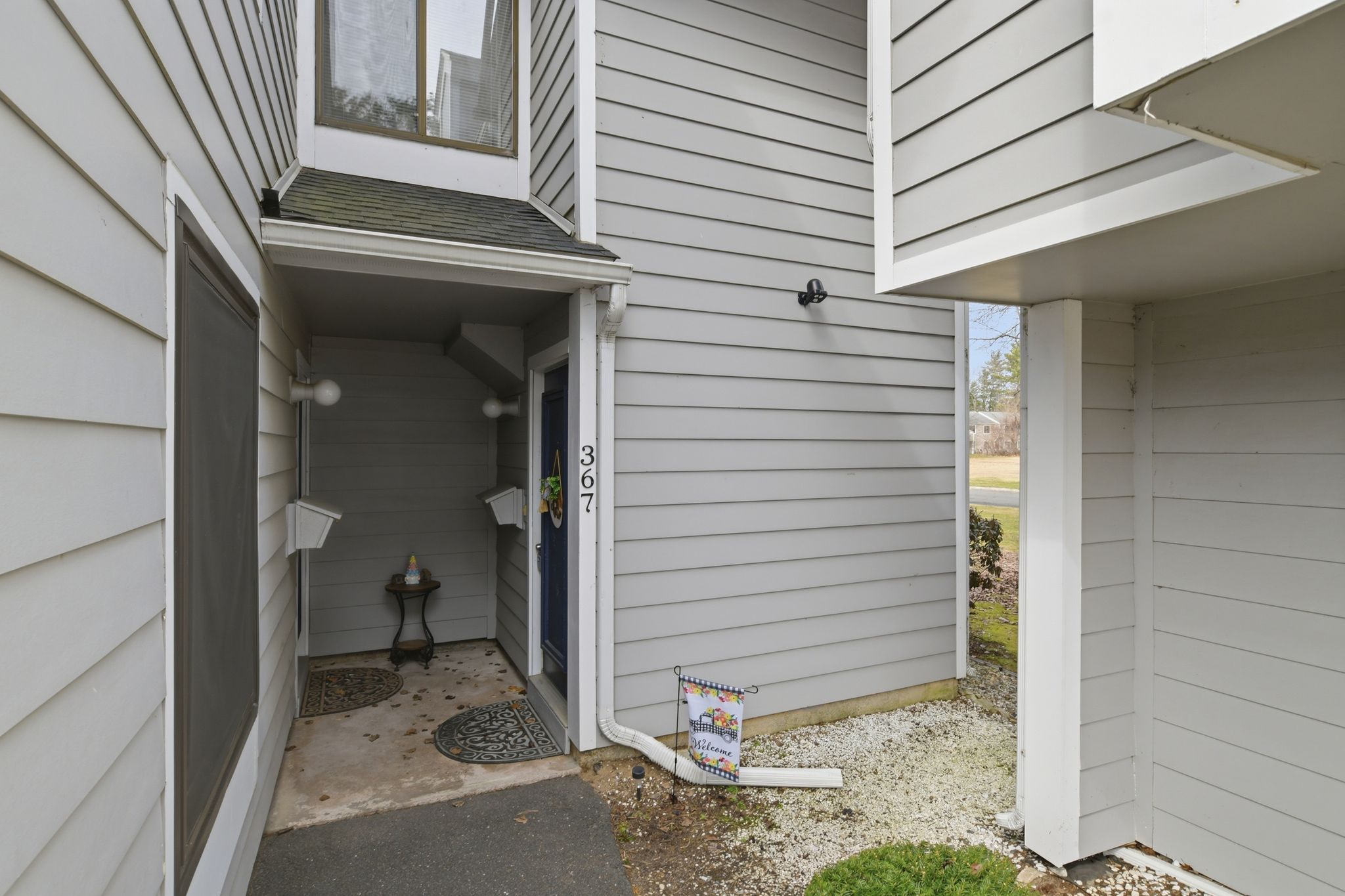 367_Nassau_Dr_Springfield_MA_01129_USA_-_Margaret_Streeter_002