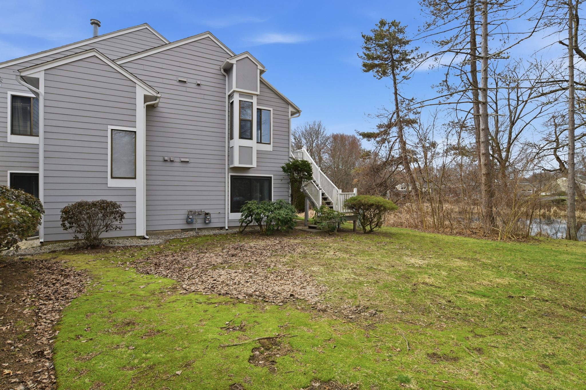 367_Nassau_Dr_Springfield_MA_01129_USA_-_Margaret_Streeter_006