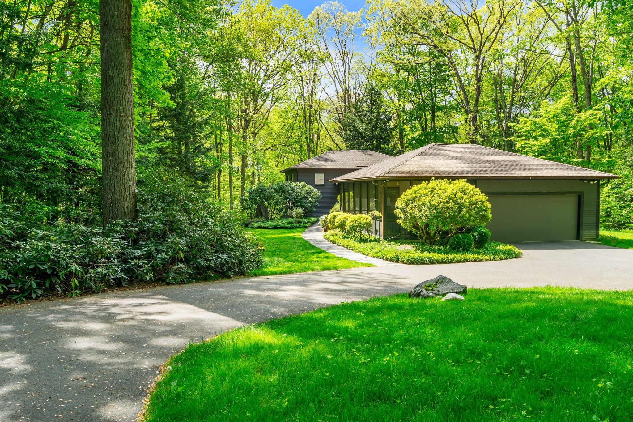91 Woodlot Rd-46