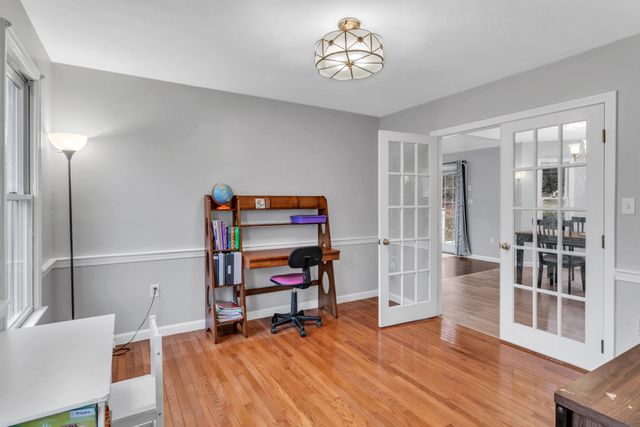 46 Meadow Ln-24