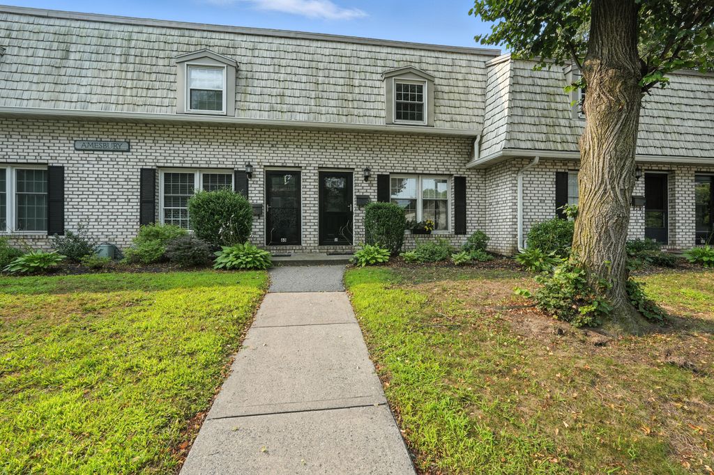 59%20Corey%20Colonial%2C%20Agawam%2C%20MA_20250804_3671