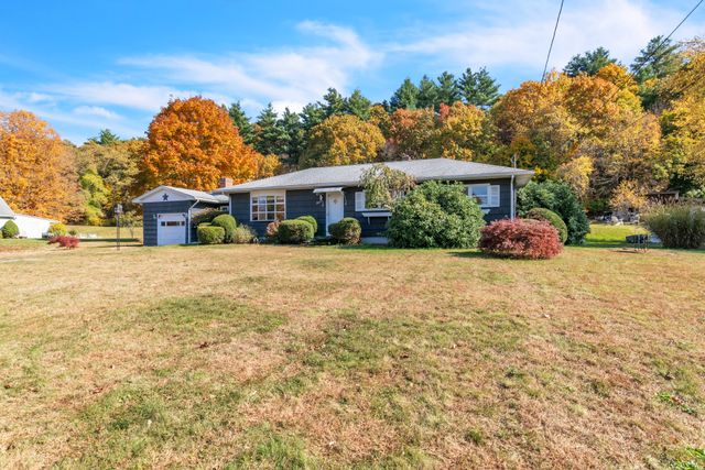 213 River St-3