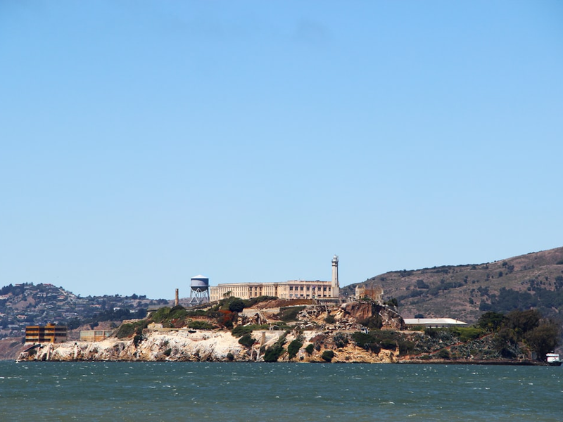 Alcatraz Prison photo during daytime