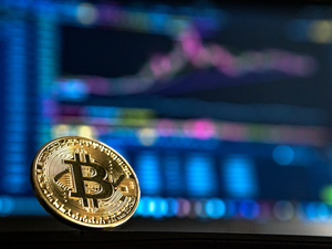 Bitcoin vs Altcoins