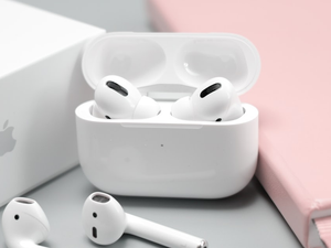 Airpods Pro & Original AirPods Pink/Gray