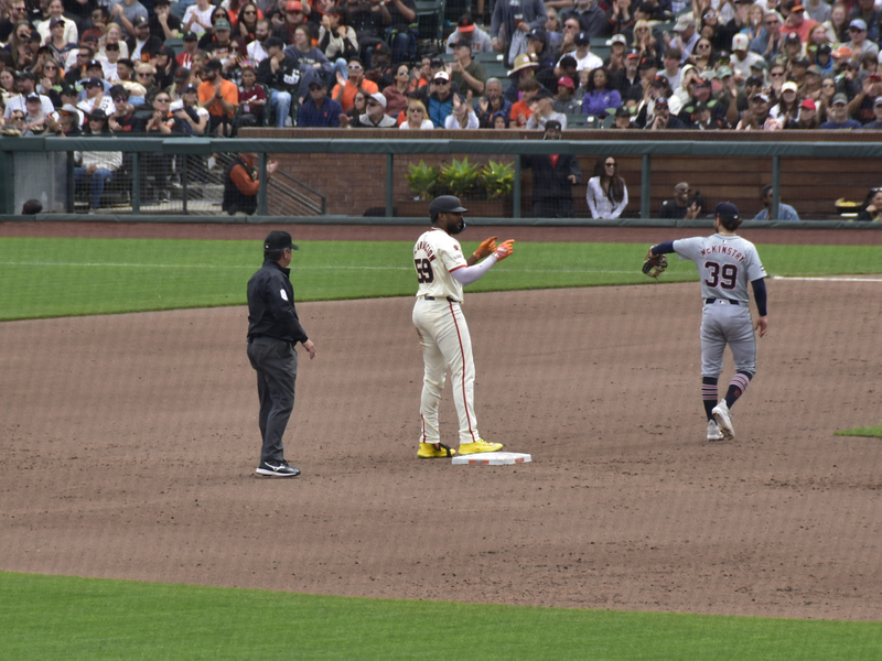 Jerar Encarnación standing on 2nd base
