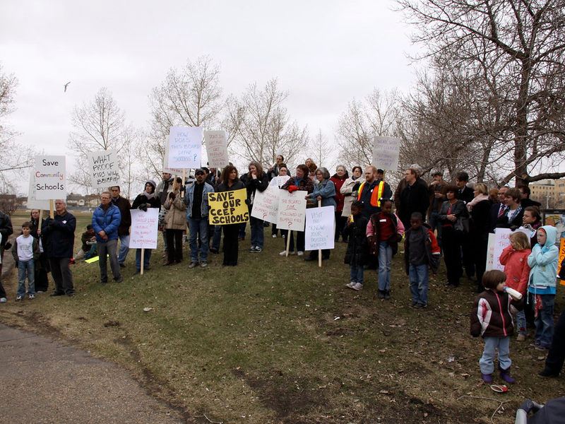 Over 200 strong against school closures.