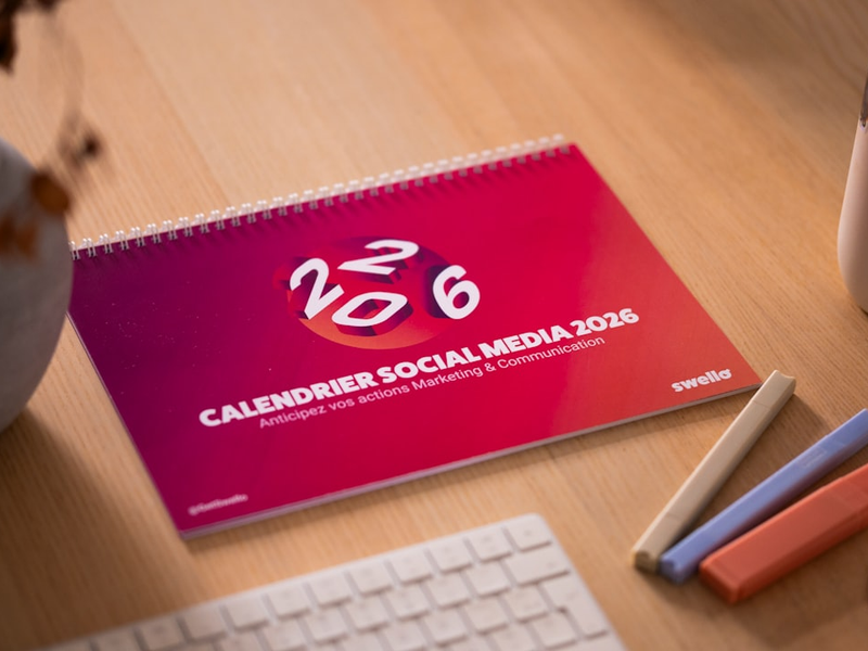 Calendrier social media 2016 desk calendar