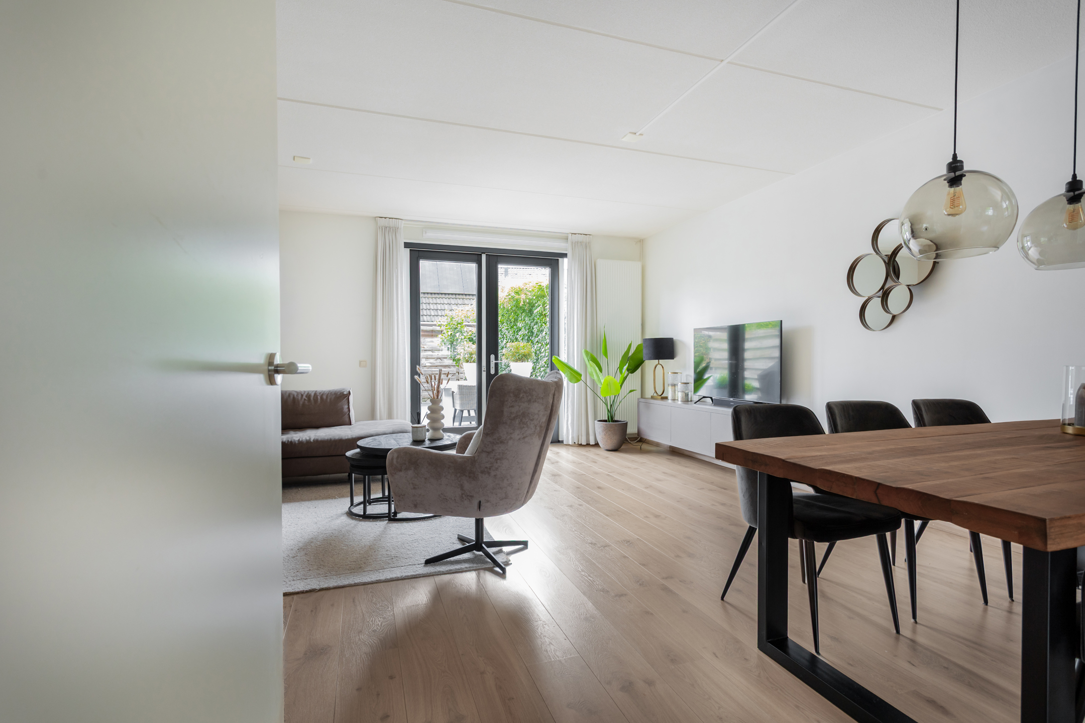 Tussenwoning in Leek, foto 9