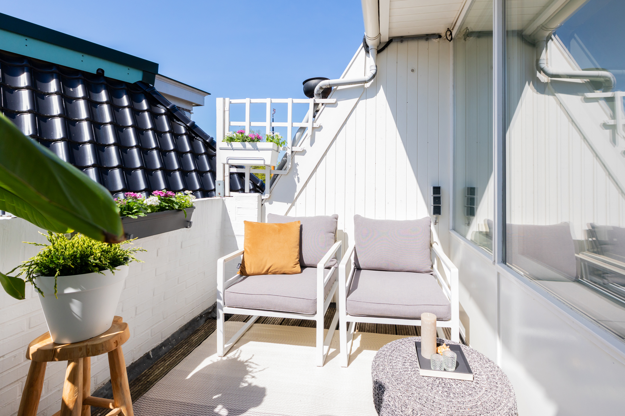Tuin of omgeving Dr. C. Hofstede de Grootkade 1A, Groningen