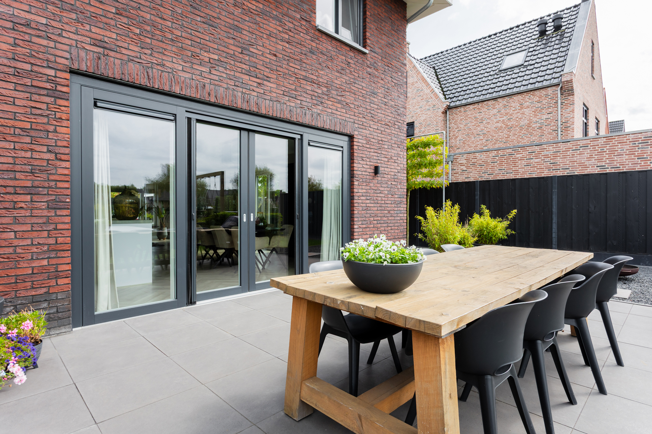 Tuin of omgeving Lignestraat 31, Grootegast
