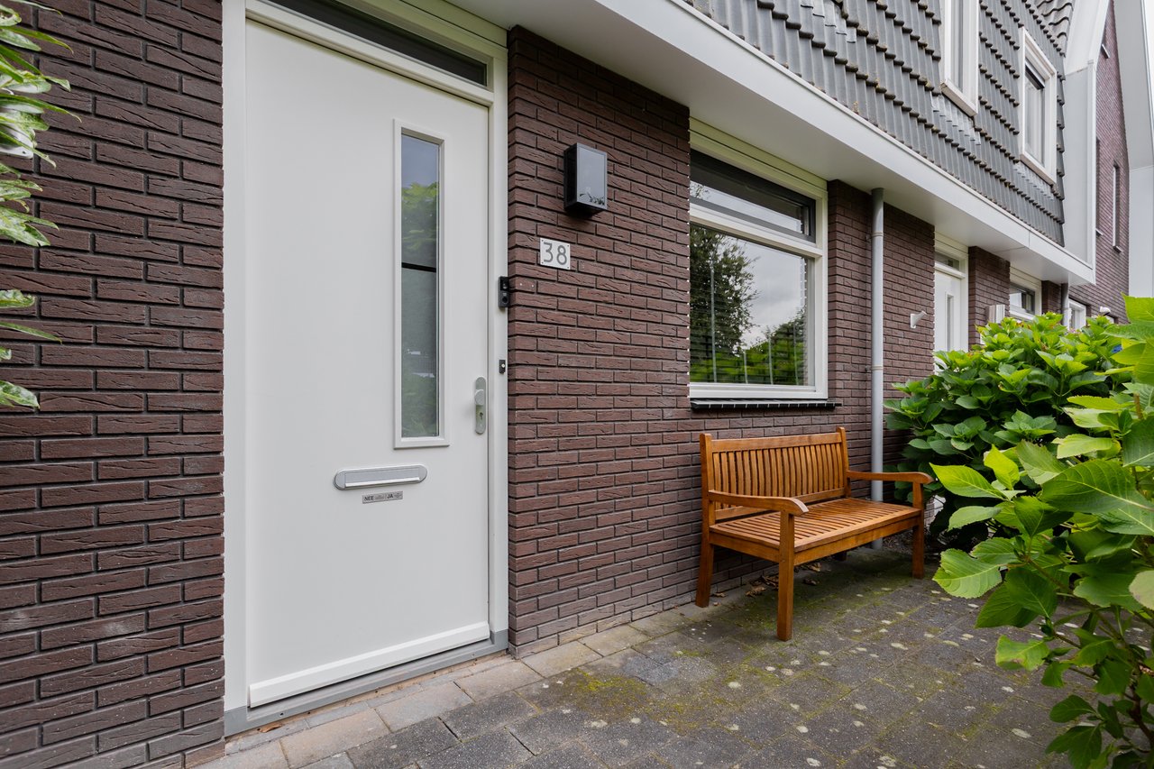 Tussenwoning in Leek, foto 4