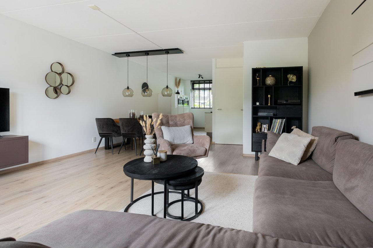 Tussenwoning in Leek, foto 11