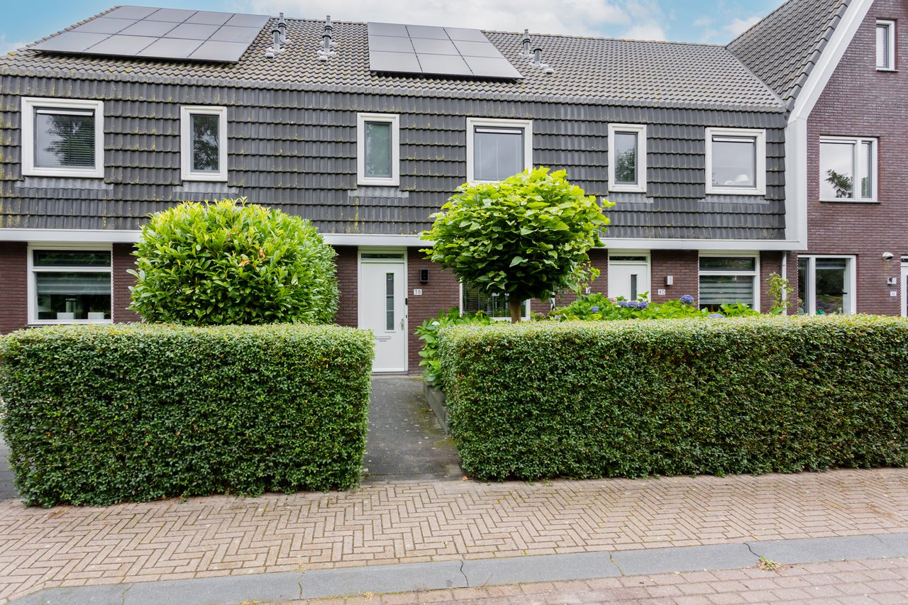 Tussenwoning in Leek, foto 2