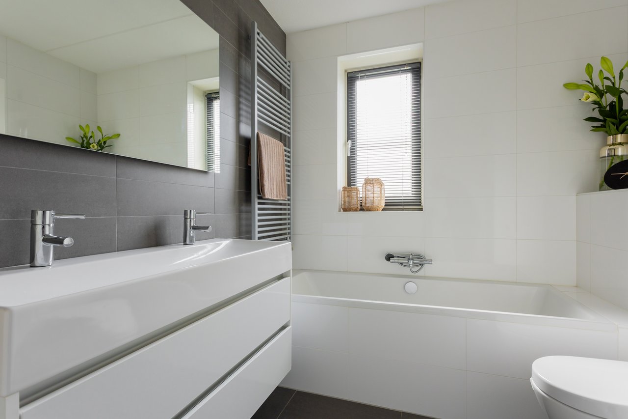 Tussenwoning in Leek, foto 31