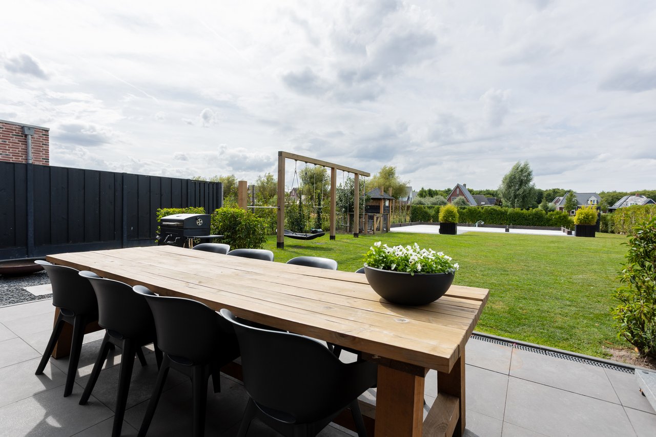 Tuin of omgeving Lignestraat 31, Grootegast