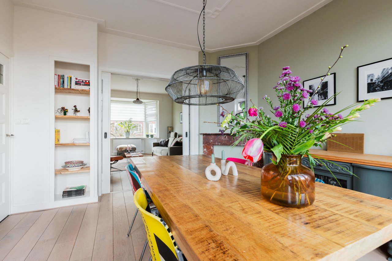 Keuken en eetkamer, Herenhuis Oranjewijk Groningen, jaren-20 woning, vastgoedfotografie