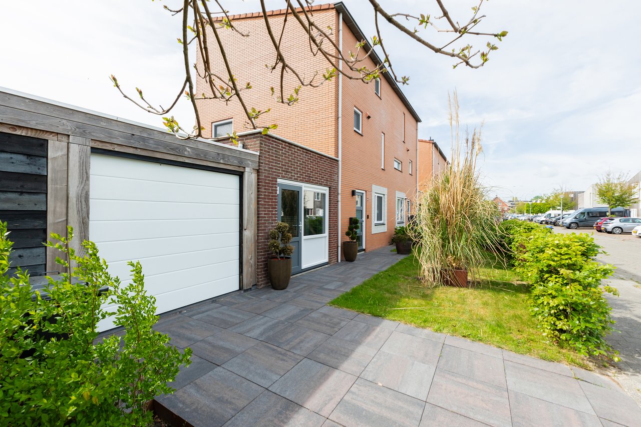 Hoekwoning in Ruischerwaard, Groningen, foto 2