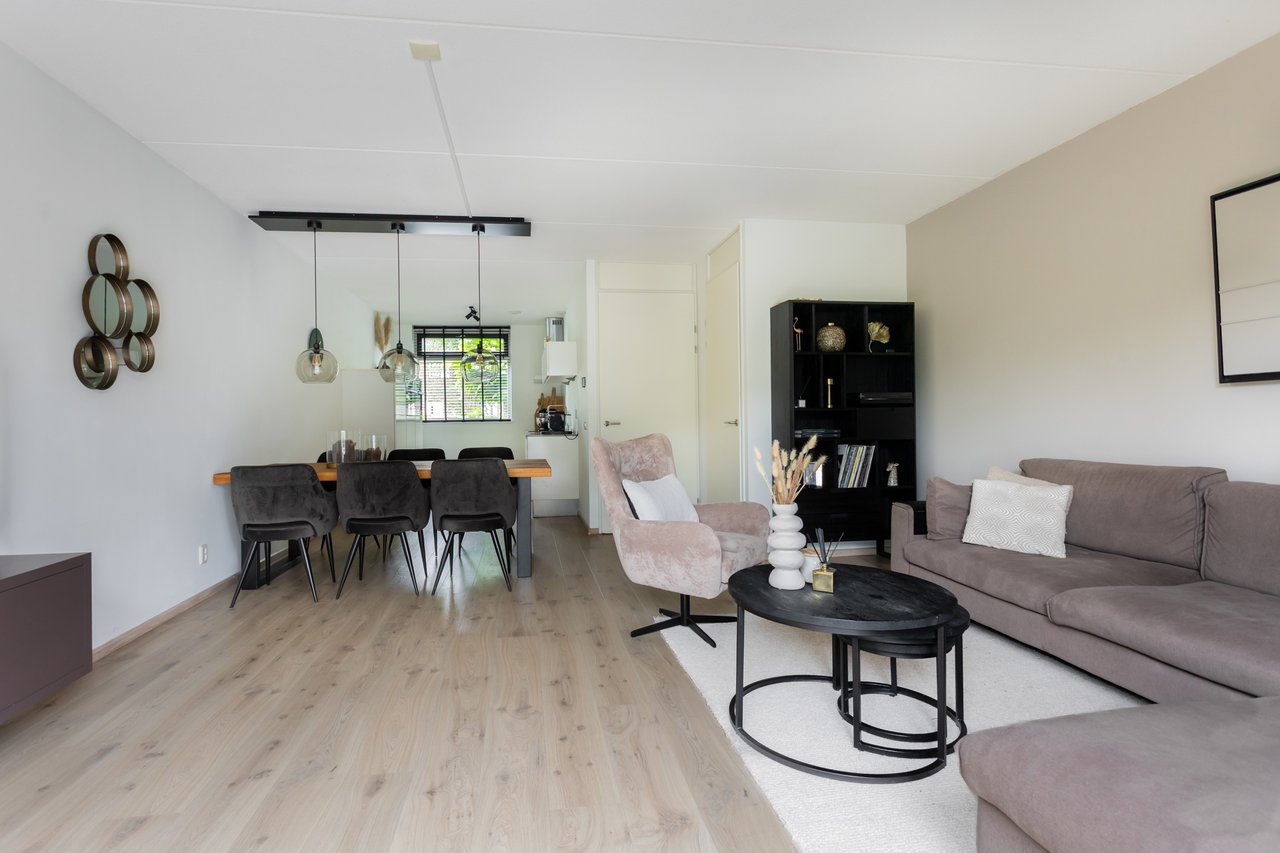 Tussenwoning in Leek, foto 14