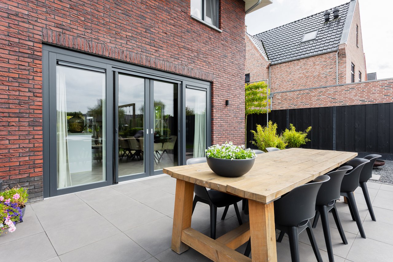 Tuin of omgeving Lignestraat 31, Grootegast