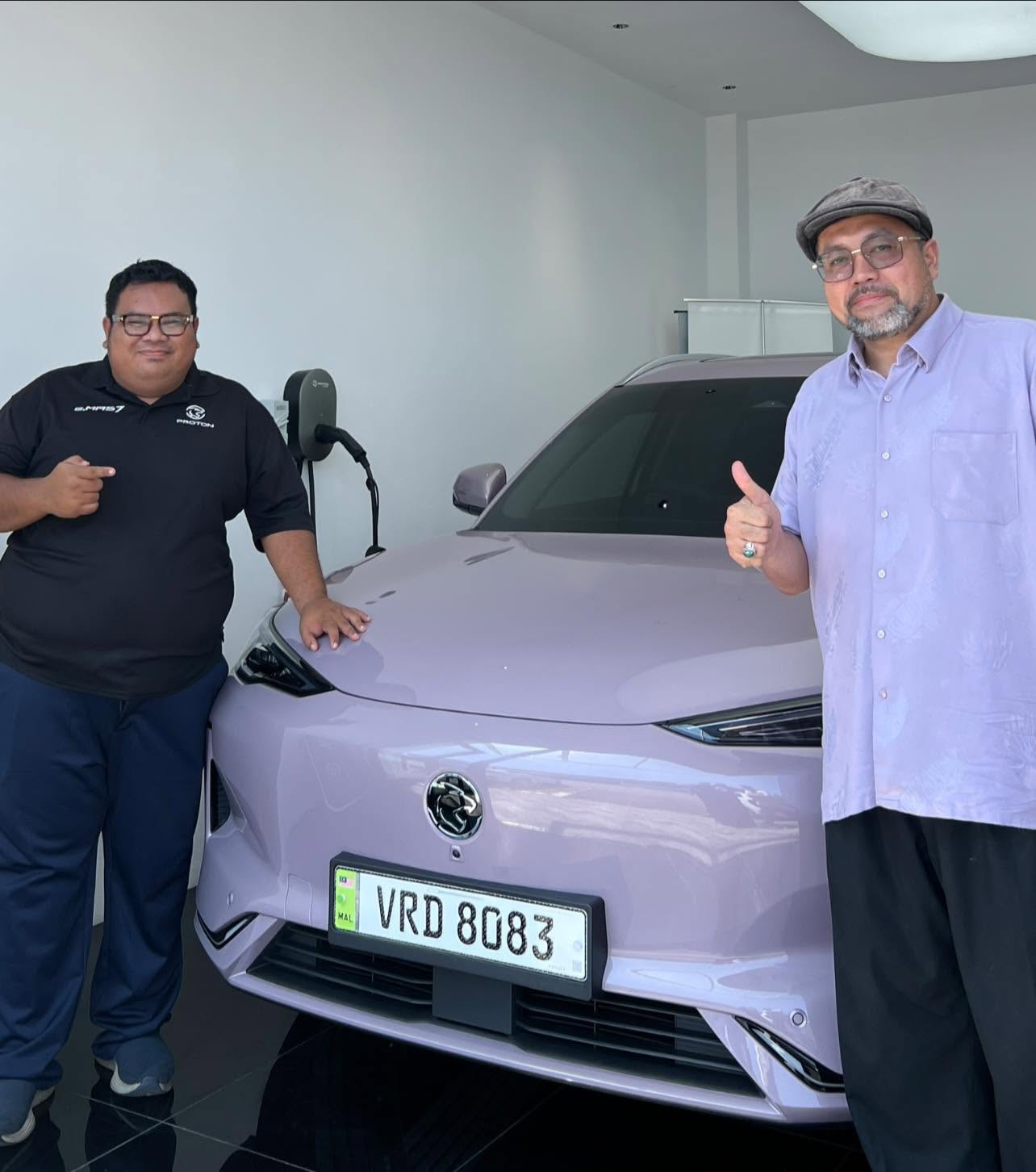 Serahan E.MAS 7 PREMIUM KEPADA CUSTOMER