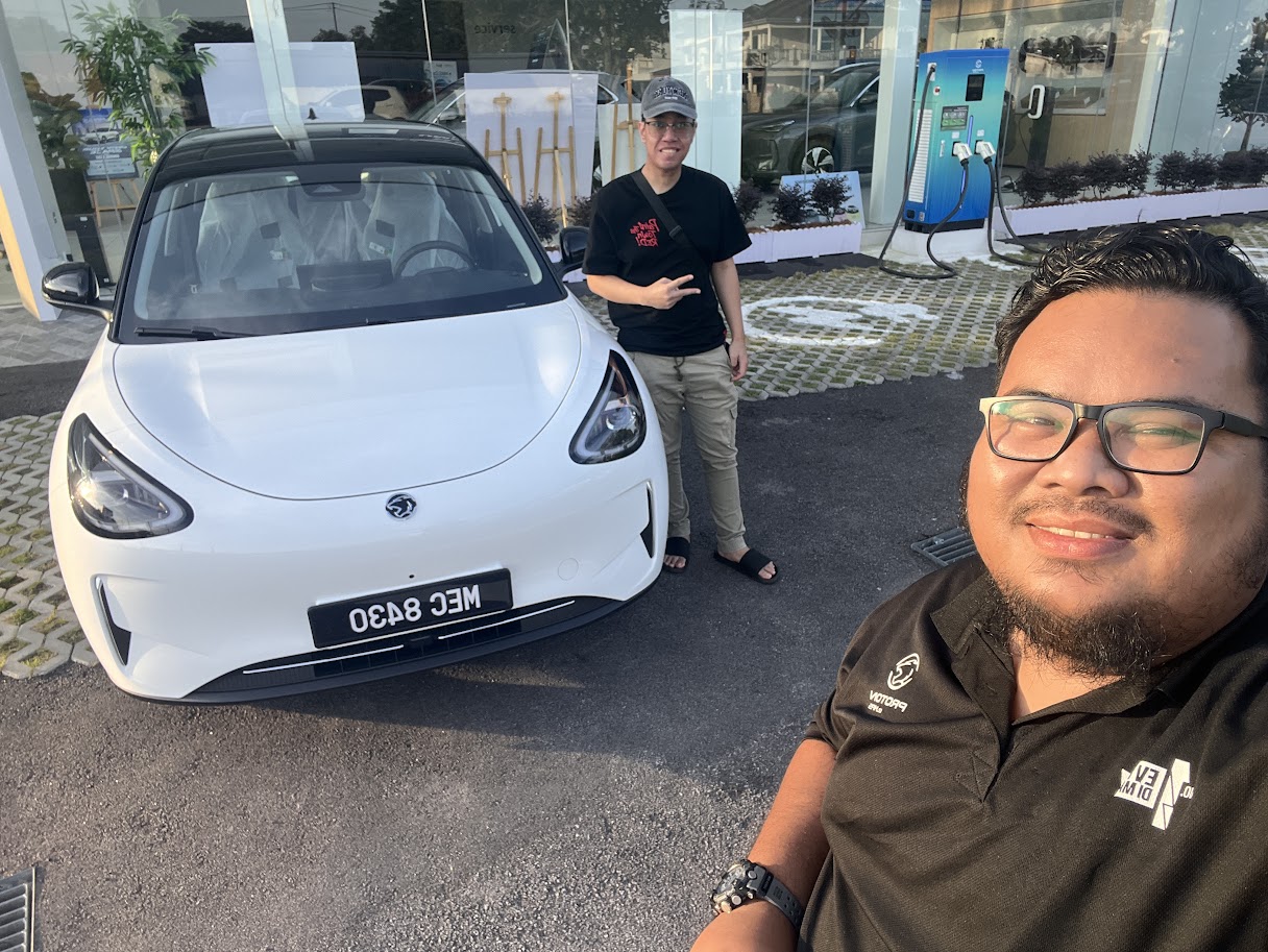 SERAHAN KERETA KEPADA PELANGGAN 21