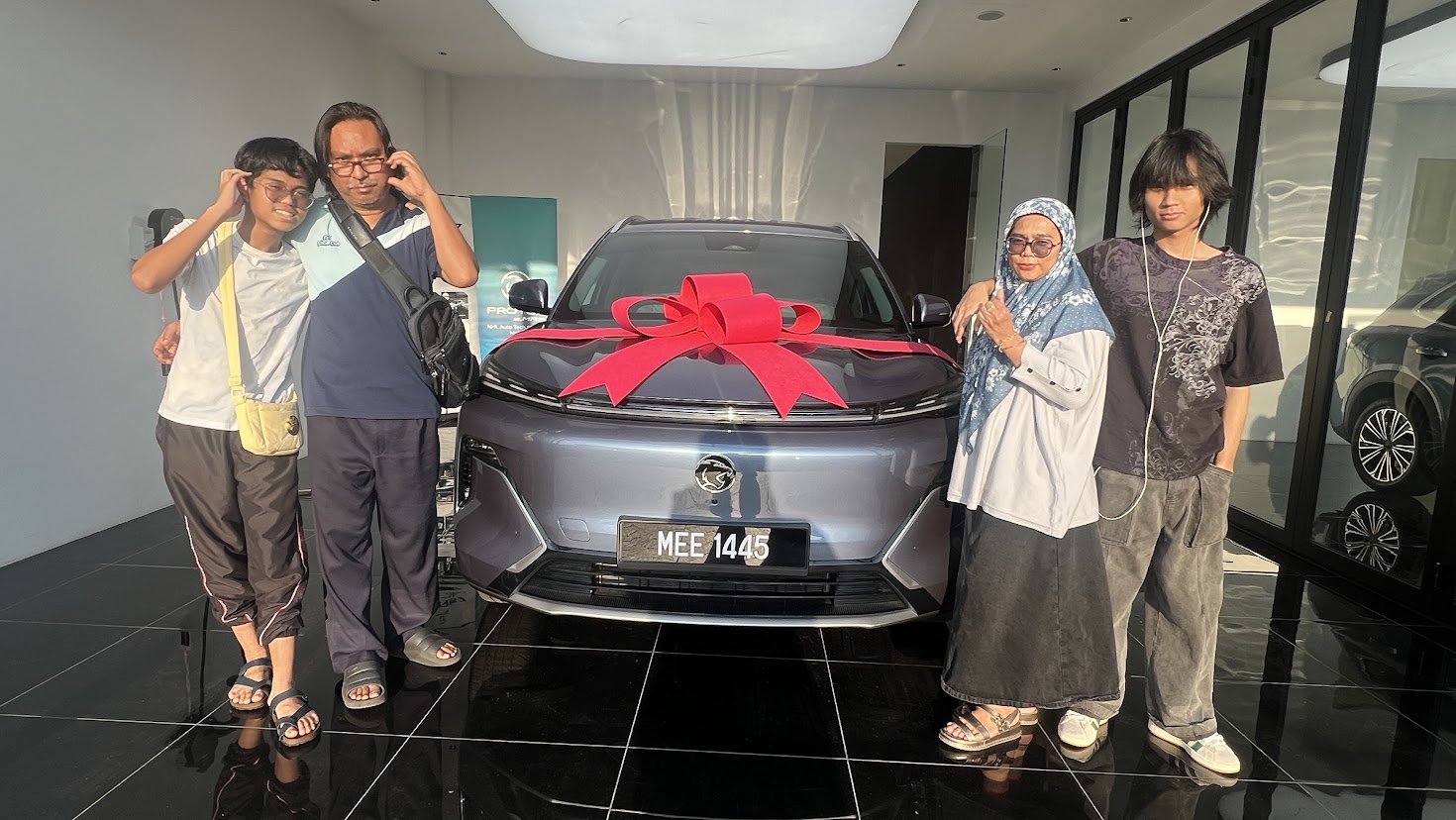 SERAHAN KERETA KEPADA PELANGGAN 29