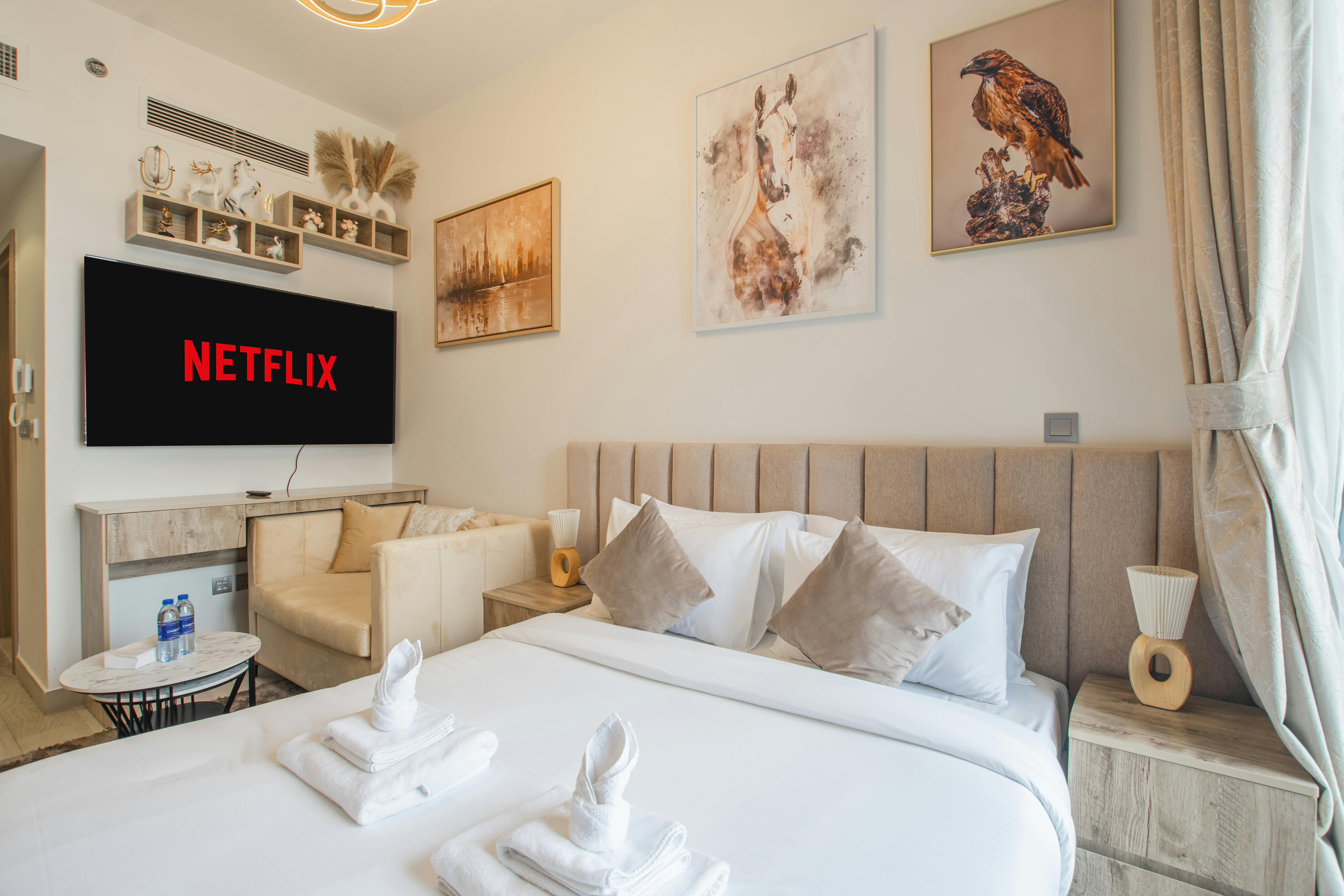 Short-Term Rental Loophole: Using the 7-Day Rule to Deduct Losses Against W-2 Income