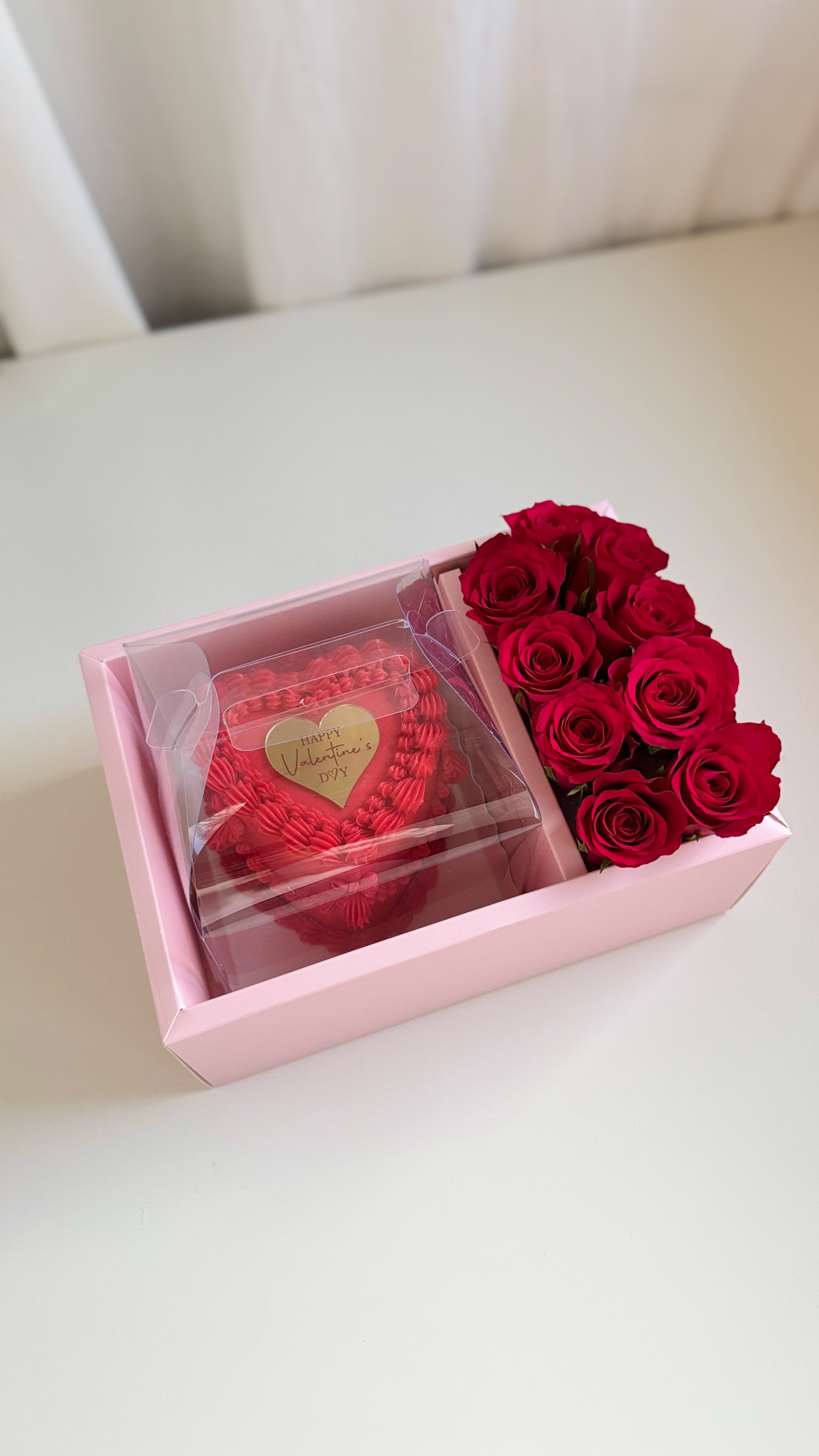 Valentine's Day Cake Box