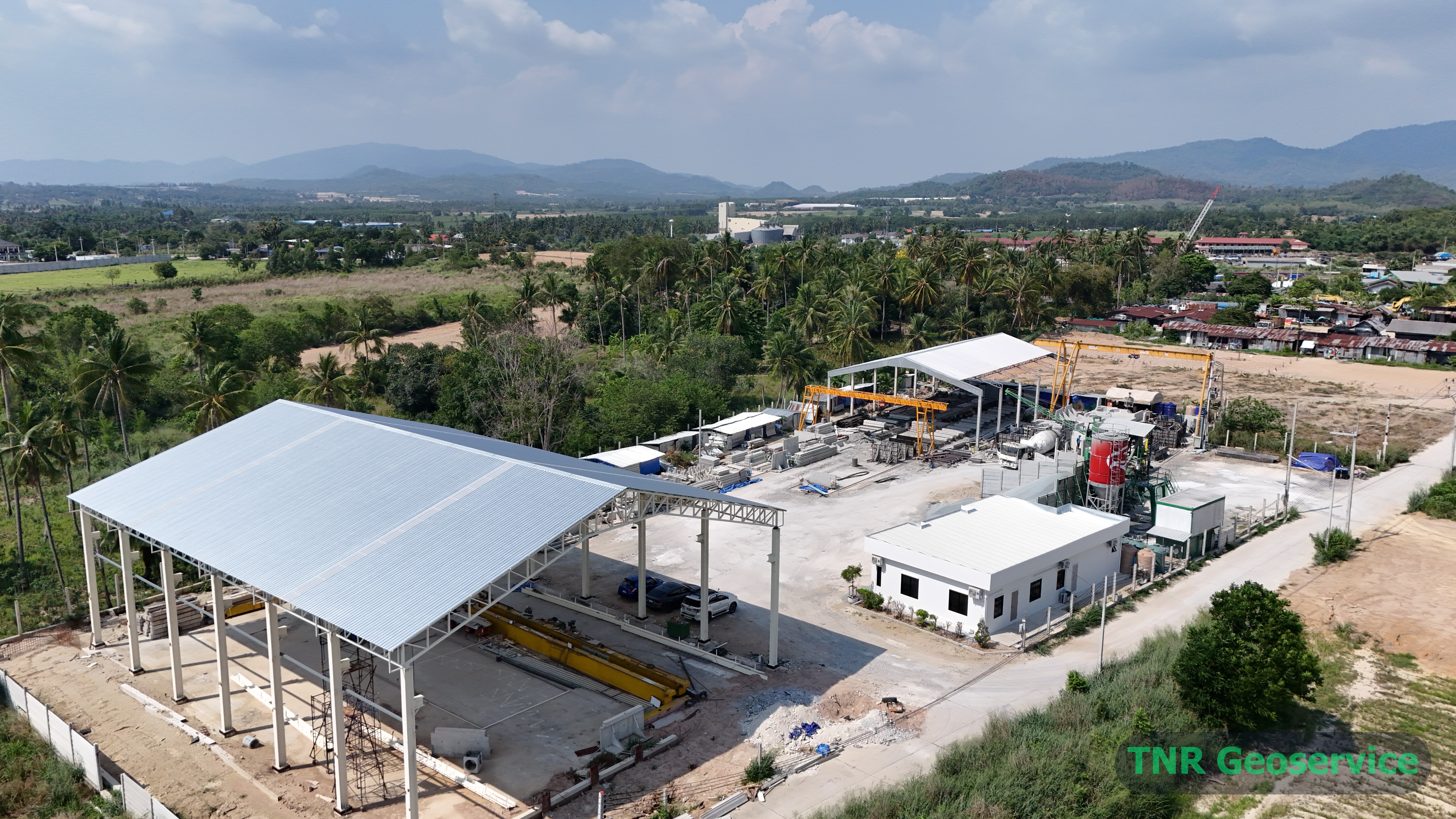 โรงงานผลิตคอนกรีตสำเร็จรูป