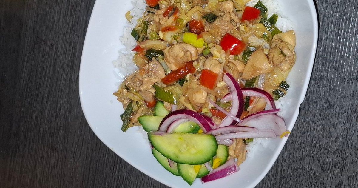 Rijst met kip en chinese groentemix