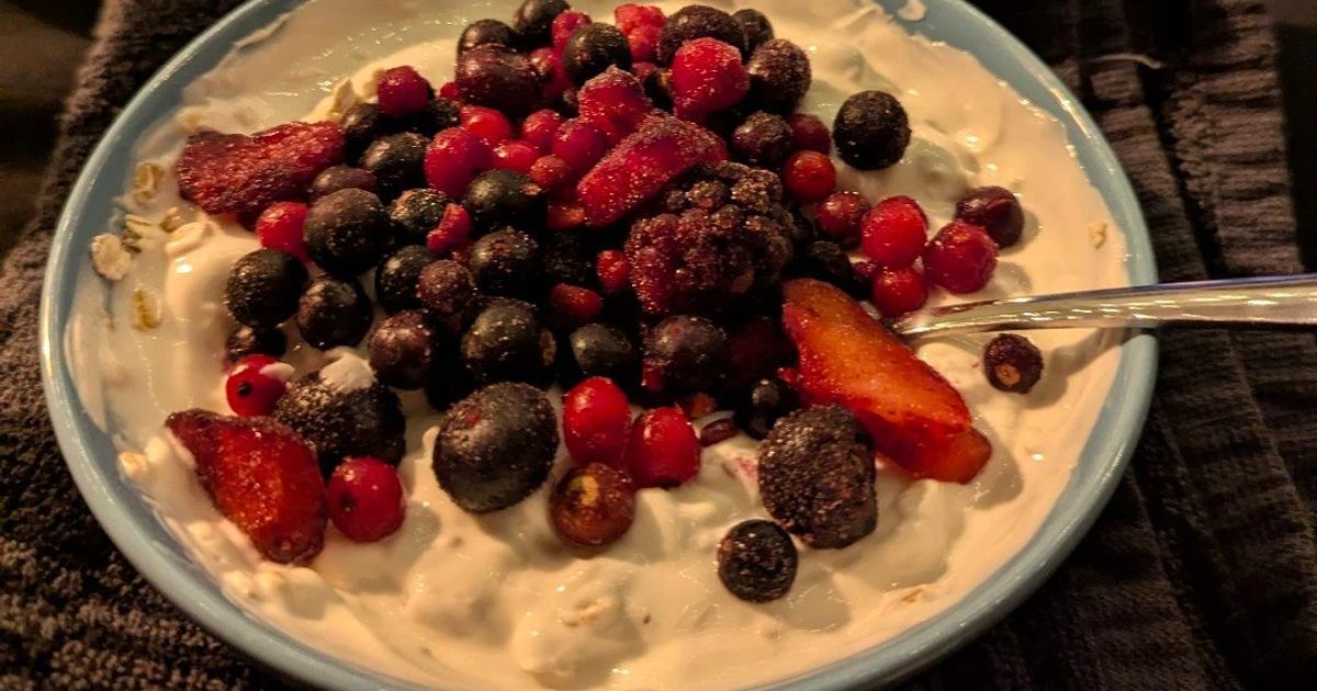Frozen fruit high protein sky bowl