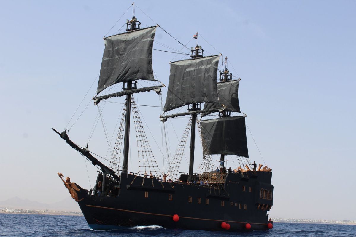 Black Pearl Pirate Ship Sea Adventure Sharm El Sheikh 3