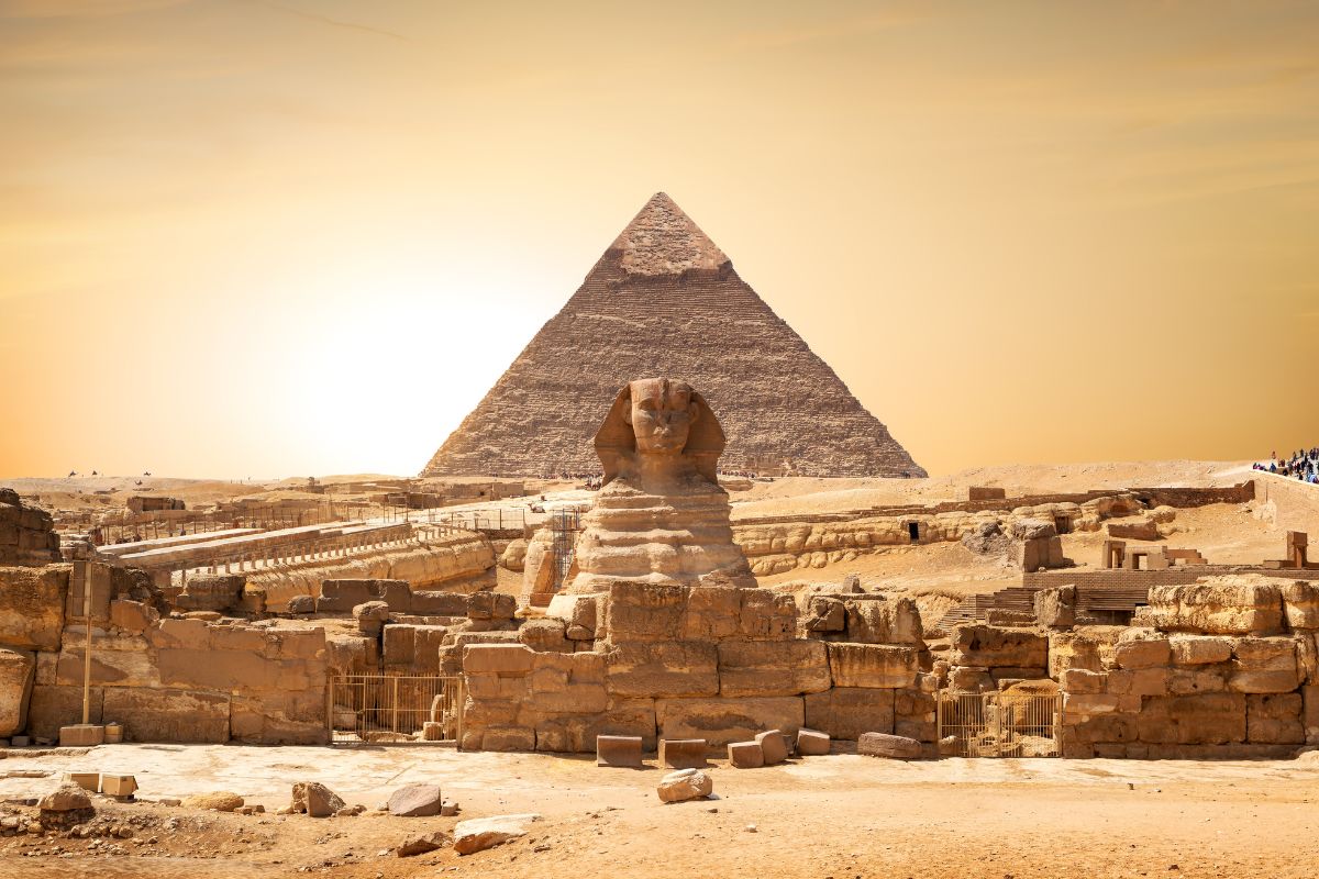 Grand Museum Tour by Plane from Sharm El Sheikh 2