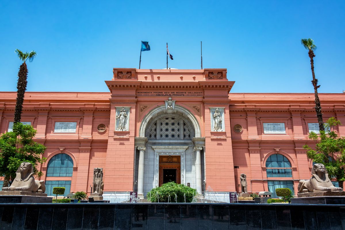 Grand Museum Tour by Plane from Sharm El Sheikh 3